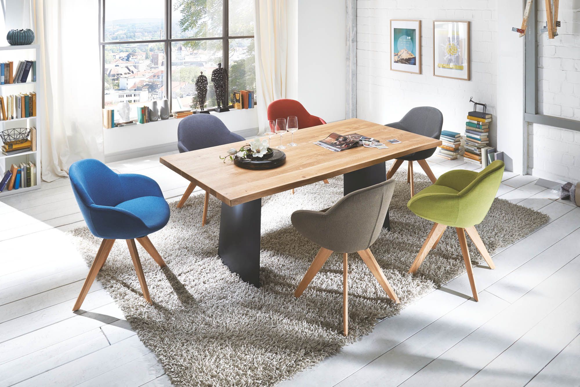 Tisch Tree-Top